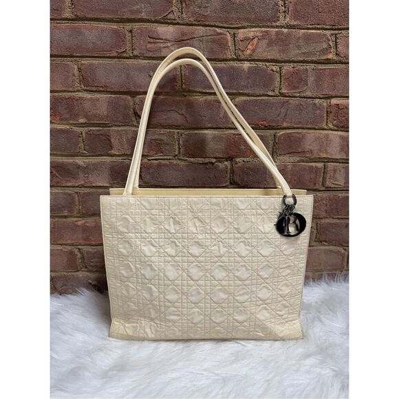 Dior Cream Authentic Quilted Tote Bag - Picture 1 of 11